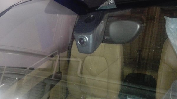 регистратор Кайен Е2